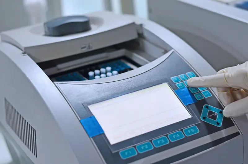 راهنمای انتخاب کیت Real-Time PCR مناسب برای آزمایشگاه‌ها